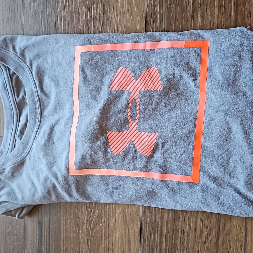 UA t-shirt